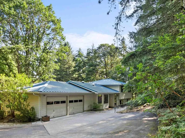 8165 NW Oxbow Dr, Corvallis, OR 97330