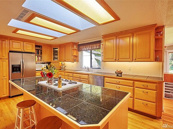 5th image of 4689 Westway Dr SE