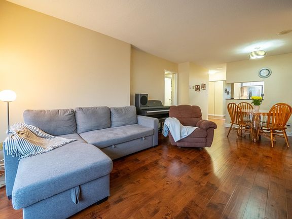 5th image of 55 10th St #1008