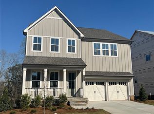 30 Swift Creek Dr, Dawsonville, GA 30534