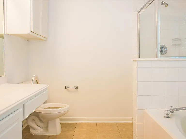 91 Genesee Ridge Dr — Photo 12