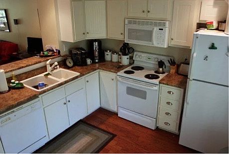 2nd image of 660 Barnett Shoals Rd #1