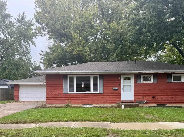 1108 Willow Ln, Iowa Falls, IA 50126