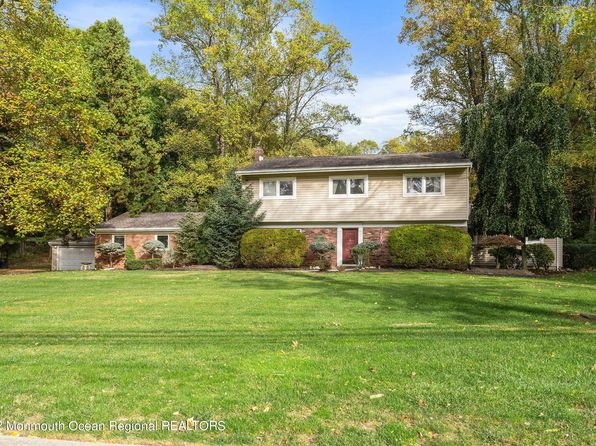 Mother Daughter - Holmdel Township NJ Real Estate - 5 Homes For Sale ...