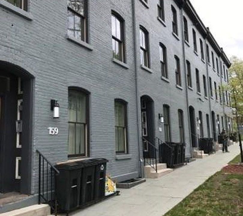 1st image of 163 Washington St #3