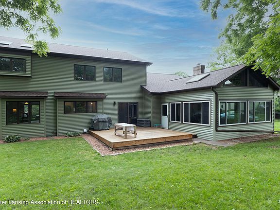 4th image of 12786 Oneida Woods Trl