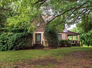 262 White School Rd, Greensburg, PA 15601