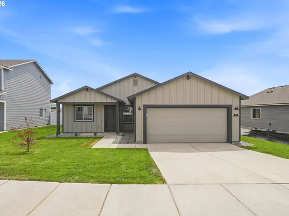 876 E Kinsley Ave, Hermiston, OR 97838