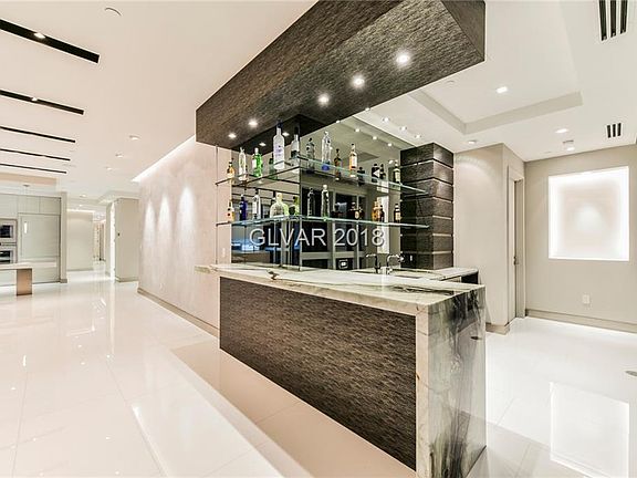 5th image of 4471 Dean Martin Dr #4307