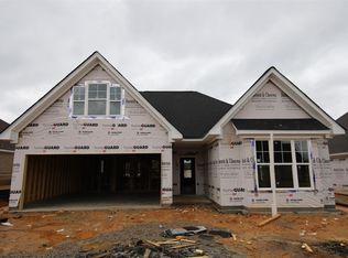 415 Lago Ct #164, Lagrange, GA 30241