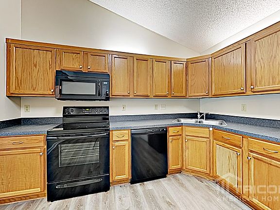 5th image of 1859 Sheraton Lakes Cir