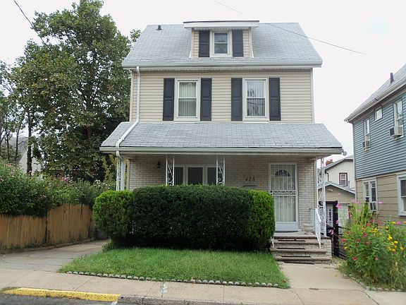2nd image of 428 Christie Ln