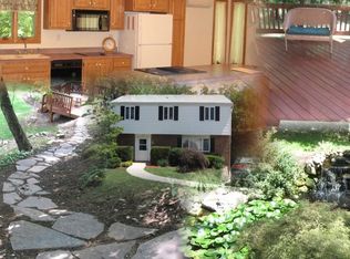 223 Voss Rd, Bethel Park, PA 15102