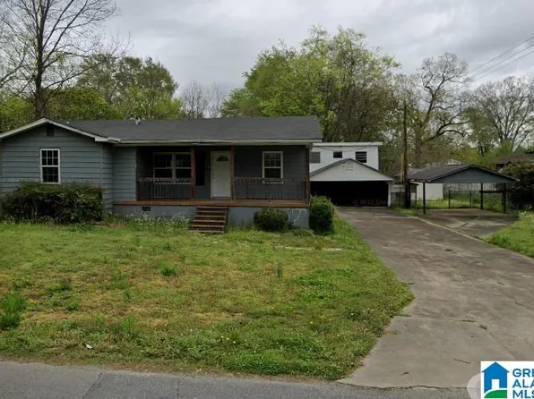 509 W St N, Talladega, AL 35160