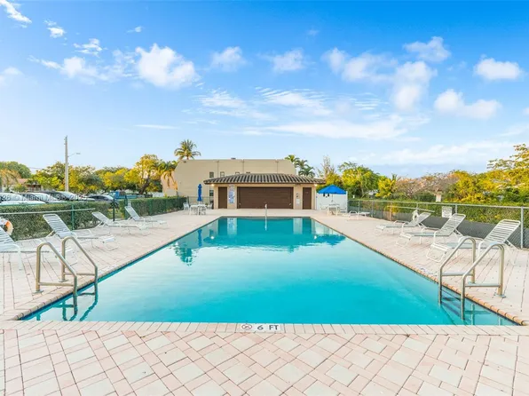 3111 Coral Springs Dr APT 211, Coral Springs, FL 33065