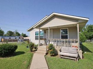 830 Grand Ave, Joplin, MO 64801