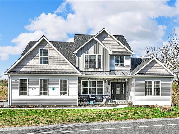 3rd image of 2739 Cedar Run Rd