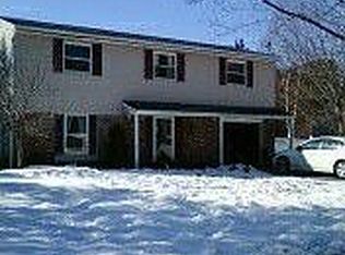 30 Walnut St, Coram, NY 11727