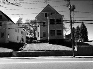 298 Riverside St #3, Lowell, MA 01854