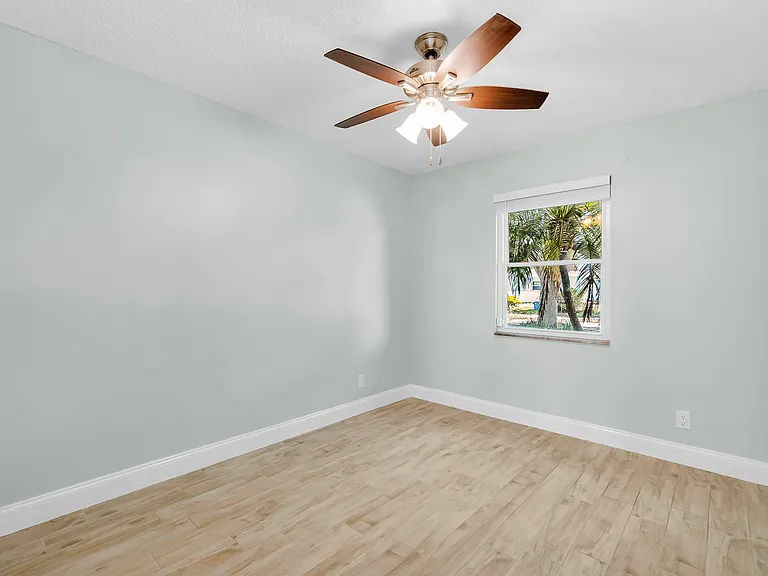 1770 S Merrimac Dr — Photo 11