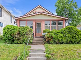 1423 Thomas Ave, Saint Paul, MN 55104
