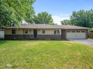 8751 Hallmark Ave S, Cottage Grove, MN 55016