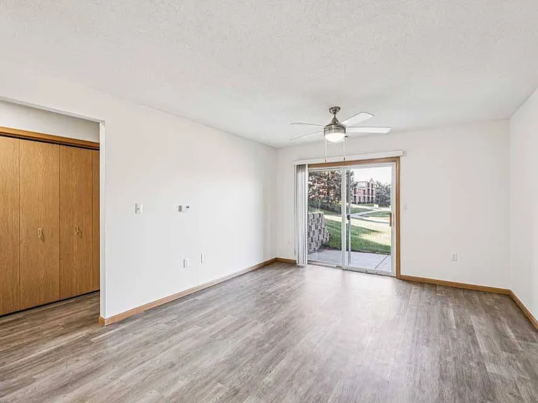 Northridge Heights Apartments — Photo 89