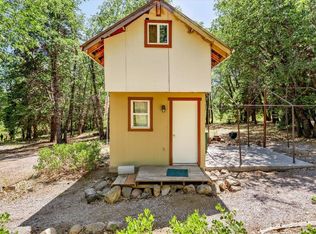 2-D13 Summit Cir, McCloud, CA 96057