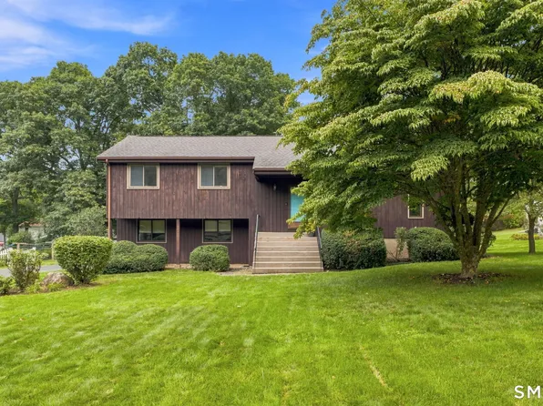 45 Deerfield Drive, Glastonbury, CT 06033