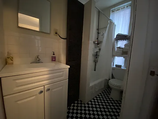 Rented by One New York Realty Inc | media 85