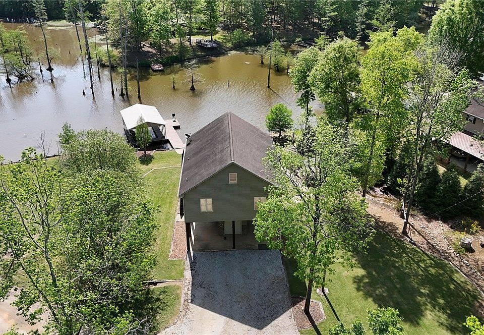 1st image of 517 Teal Ln
