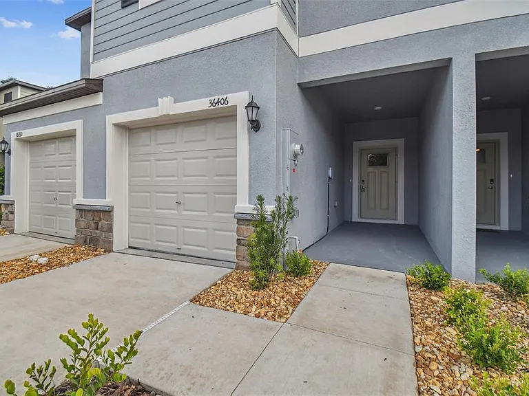36406 Well Hill Way — Photo 3