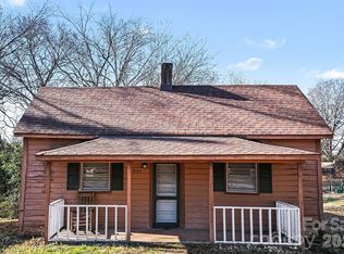 605 Kings Mountain St, Clover, SC 29710