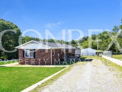 161 Oak St, Boiling Springs, SC, 29316