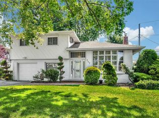 347 Coleridge Rd, Jericho, NY 11753