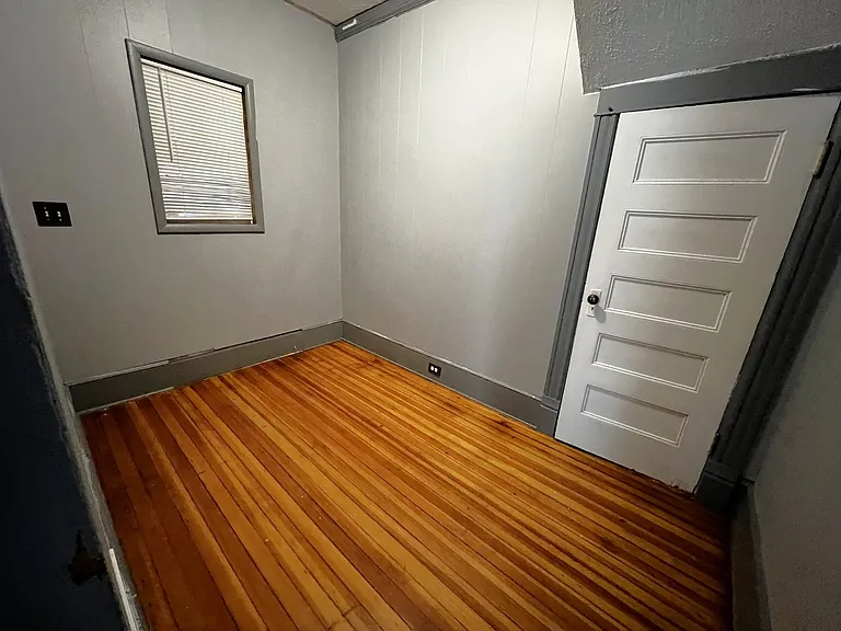 89 S Cherry St #1 — Photo 7