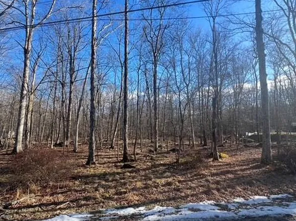 Bristol Cir E #231-E, East Stroudsburg, PA 18302