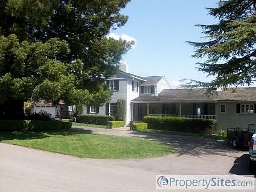 5th image of 420 Aeolia Dr