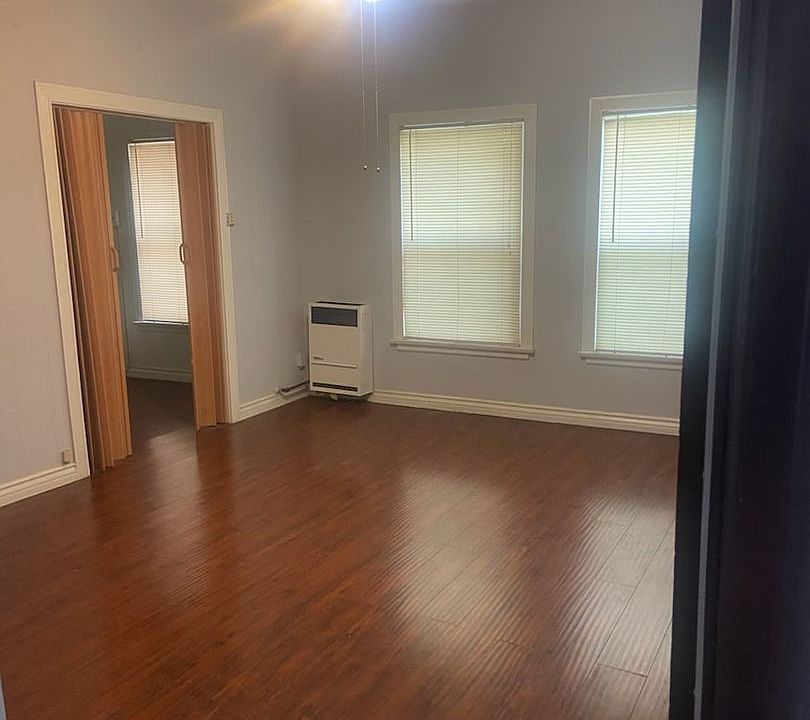 1st image of 117 S Isabel St #Is104