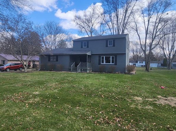 896 Laura Dr, Marion, OH 43302