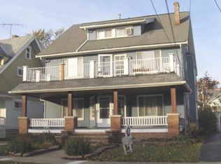 1188 Brockley Ave, Lakewood, OH 44107
