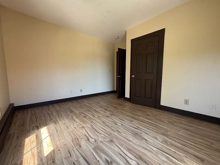 52-54 Alden St #202 — Photo 10