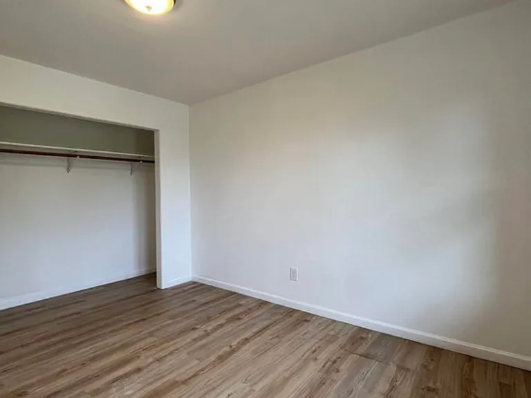913 Jq Adams St — Photo 8