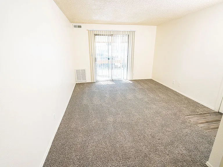 Tamarack Place Apartments — Photo 19