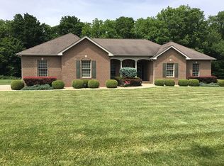 1556 N Meadows Ct, Columbus, IN 47203