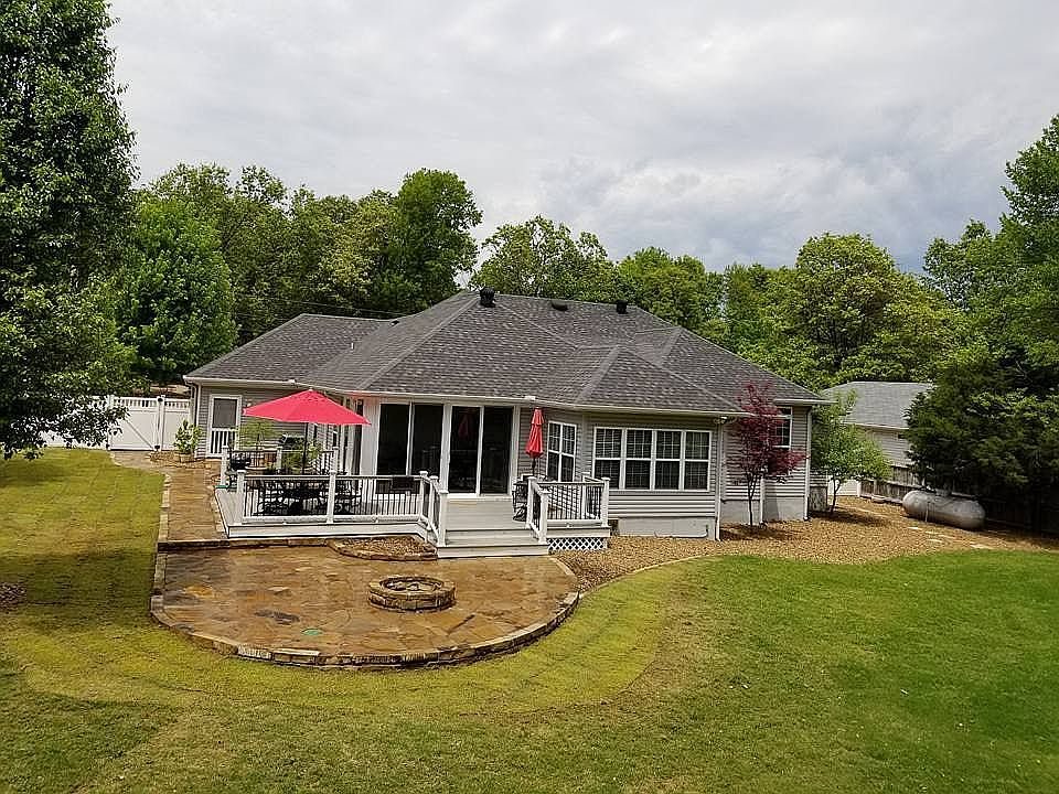1st image of 9 Scotch Broom Ln
