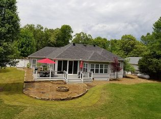 9 Scotch Broom Ln, Bella Vista, AR 72715