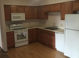 10980 Folkstone Dr #G, Painesville, OH 44077