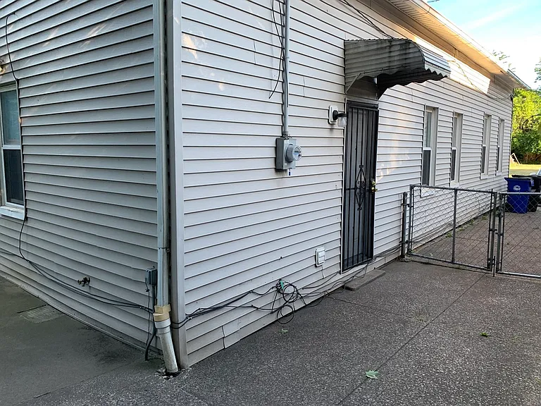 5001 McBride Ave — Photo 38