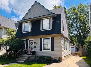 140 Fuller Ave SE, Grand Rapids, MI 49506